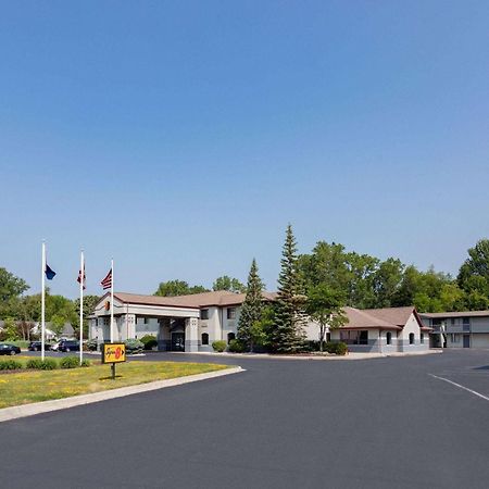 Super 8 By Wyndham Marysville/Port Huron Area Ngoại thất bức ảnh