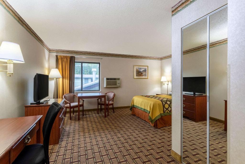 Super 8 By Wyndham Marysville/Port Huron Area Ngoại thất bức ảnh