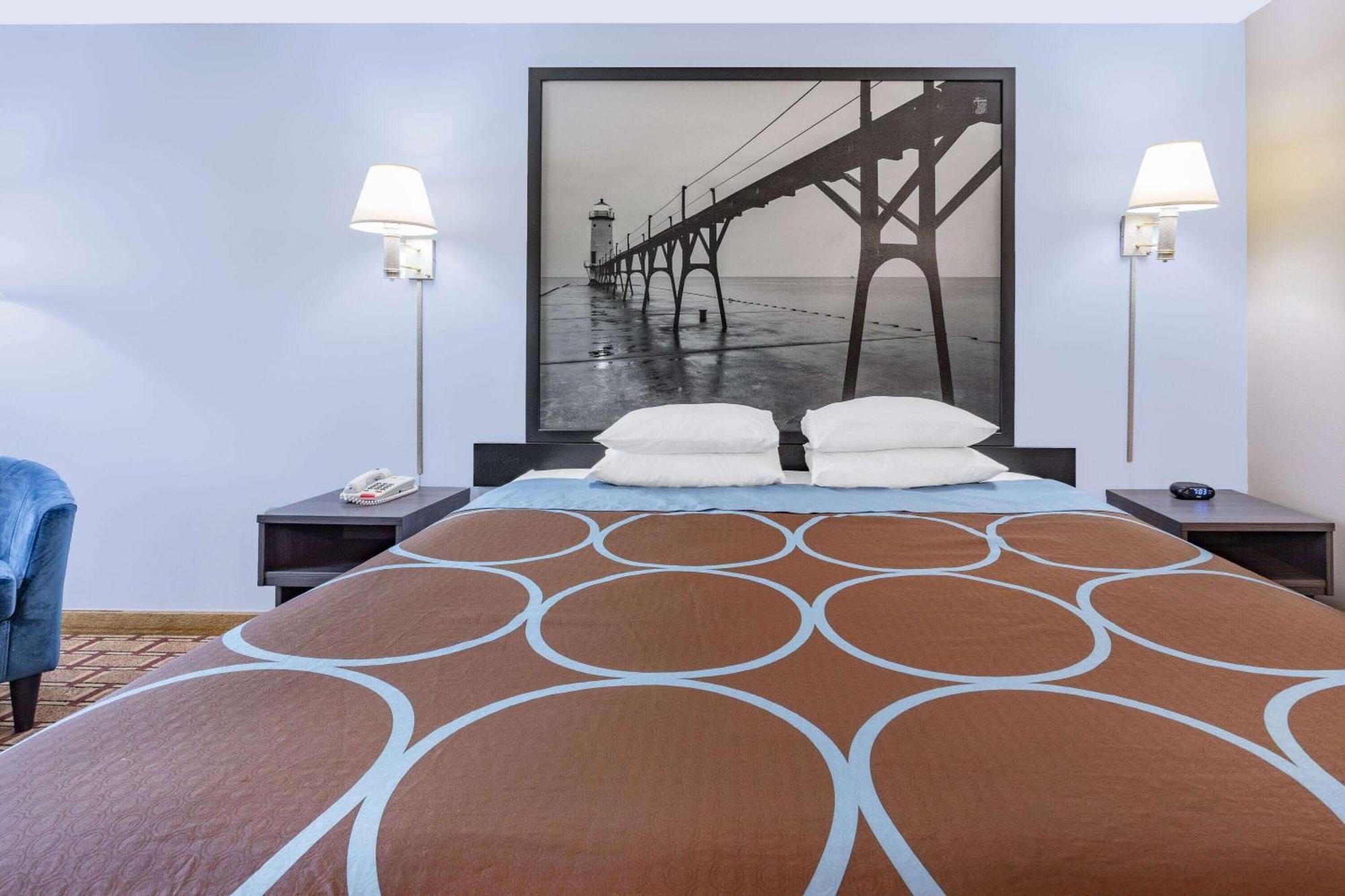 Super 8 By Wyndham Marysville/Port Huron Area Ngoại thất bức ảnh